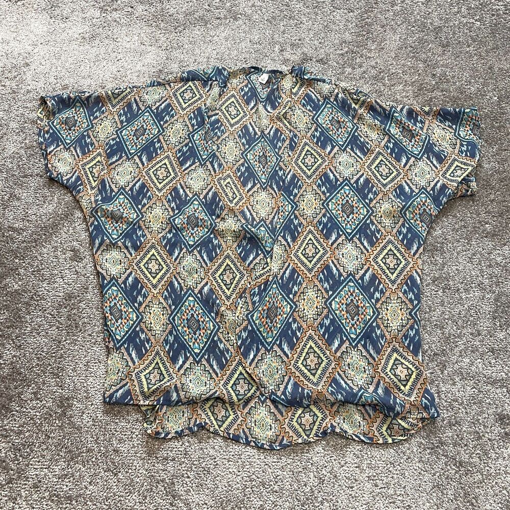 Unbranded Blouse Shirt Womens Small Short Sleeve Open Tropic Boho Casual Top